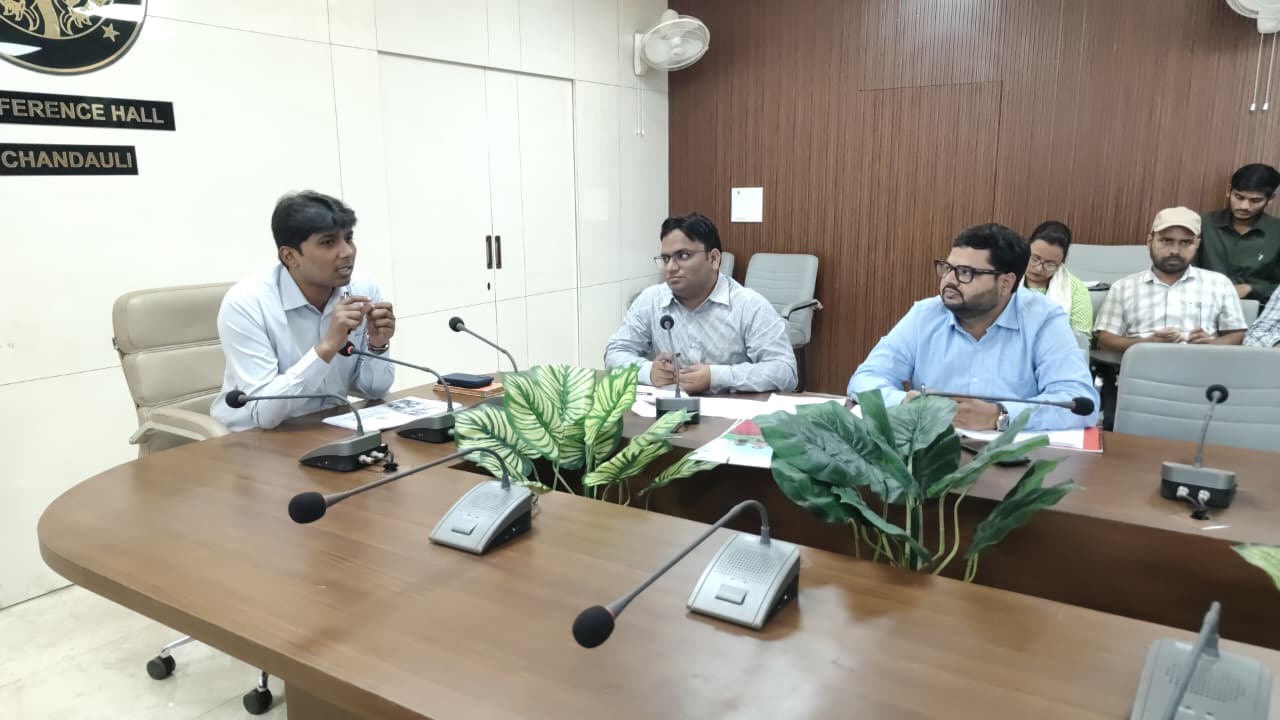 चंदौलीः दूर-दराज के स्कूलों पर सीडीओ की नजर, बिना सूचना होगी ताबड़तोड़ जांच
