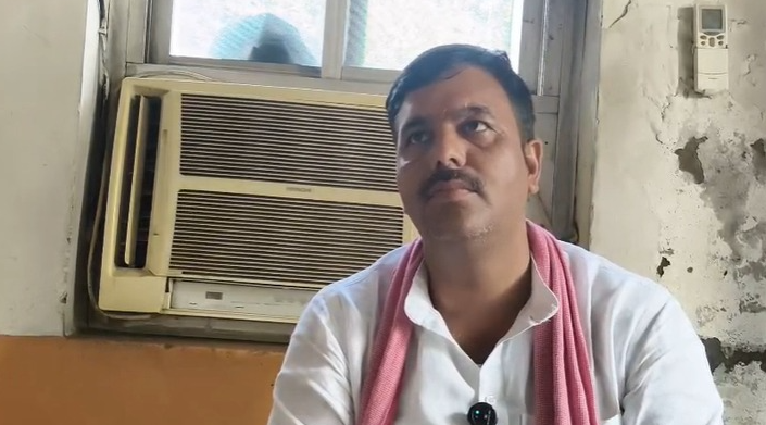 वायरल ट्रक प्रकरण की खबर पर चंद्रशेखर यादव ने उठाए सवाल, निष्पक्ष जांच की मांग